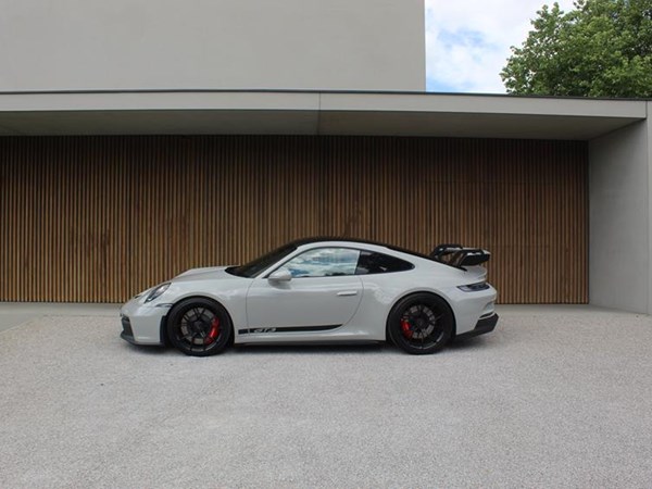 PORSCHE 992 GT3