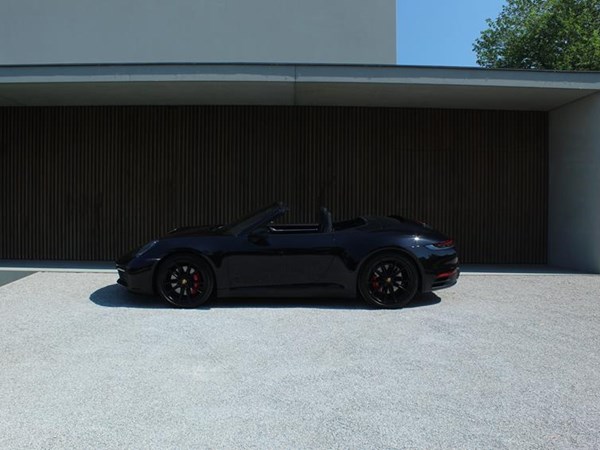 PORSCHE 992 CARRERA S CABRIO