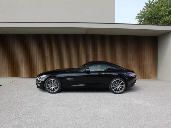 MERCEDES-BENZ AMG GT