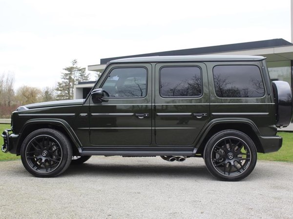 MERCEDES-BENZ G63 AMG