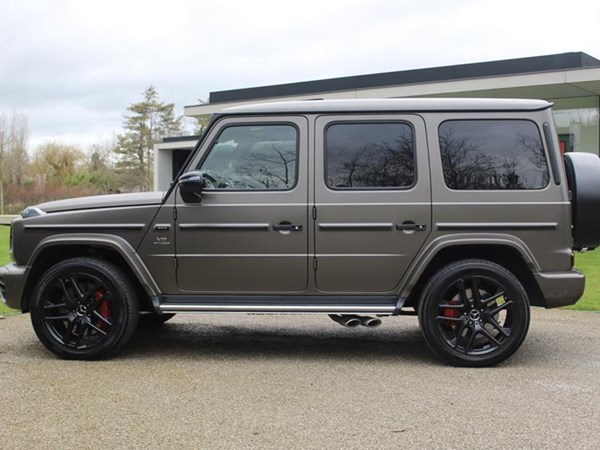 MERCEDES-BENZ G63 AMG