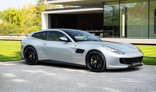 Ferrari GTC4Lusso