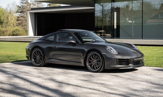 Porsche 991