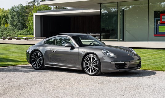 Porsche 991