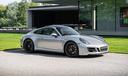 Porsche 991