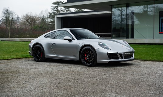 Porsche 991