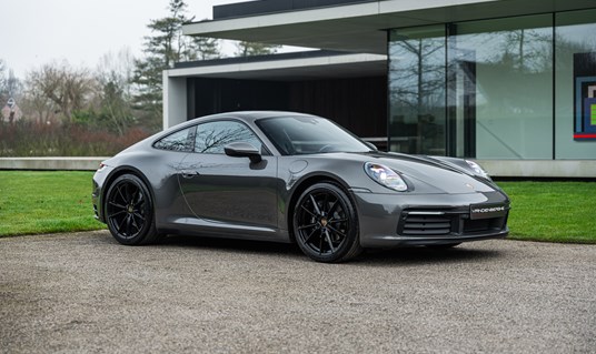 Porsche 992