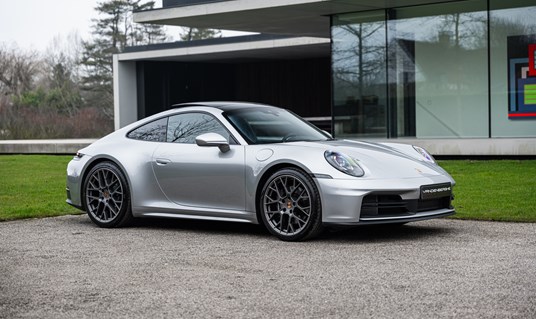 Porsche 992