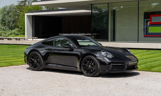 Porsche 992