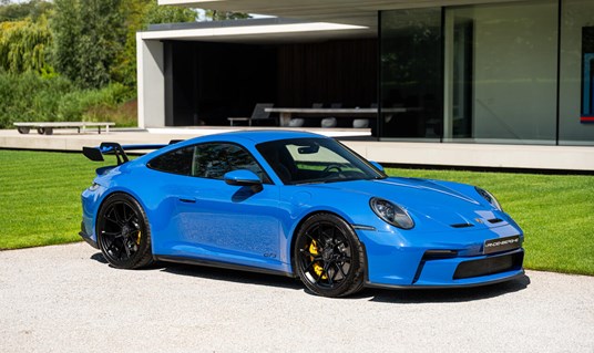 Porsche 992