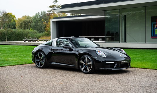 Porsche 992