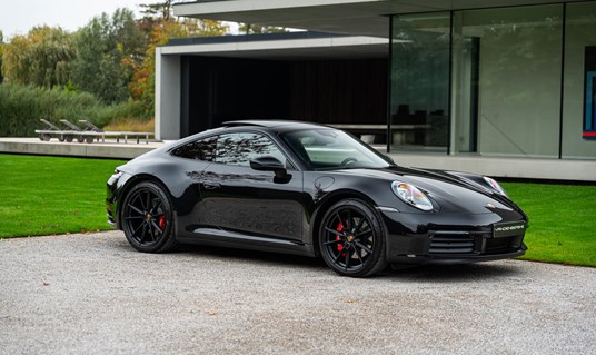 Porsche 992